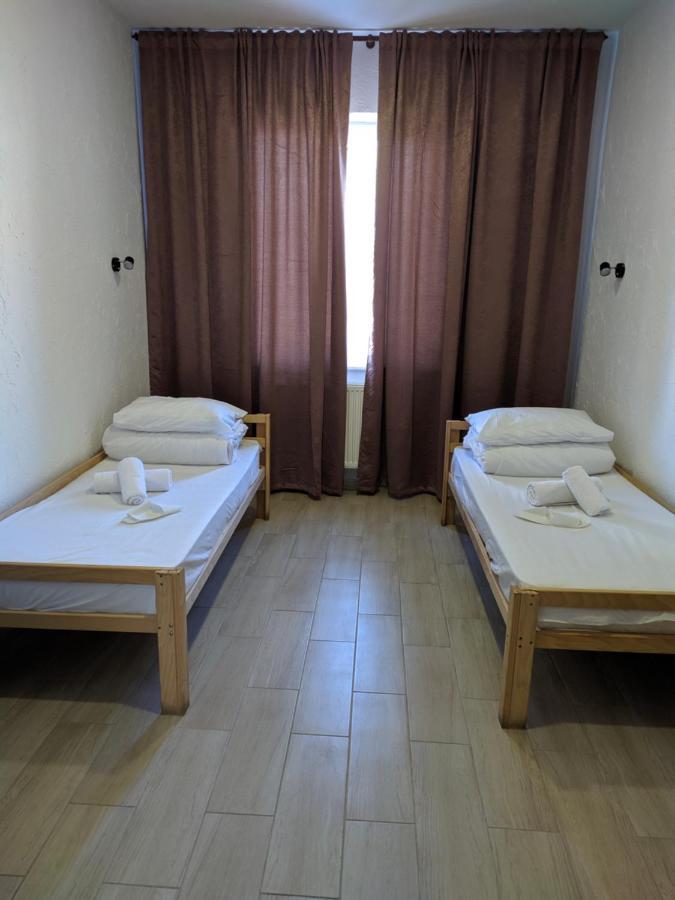 Hotel Mirage Chernivtsi Exterior foto